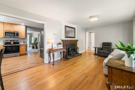 16 Colony St Extension Seymour CT 06483