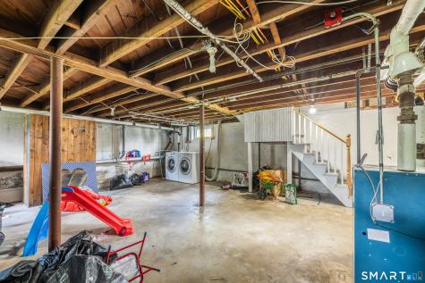 810 Huntington Turnpike Bridgeport CT 06610