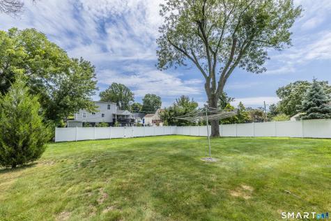 810 Huntington Turnpike Bridgeport CT 06610