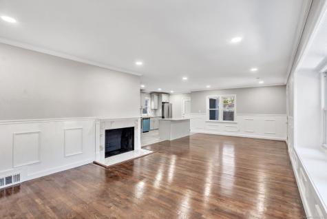 15 Capewell Drive Bloomfield CT 06002