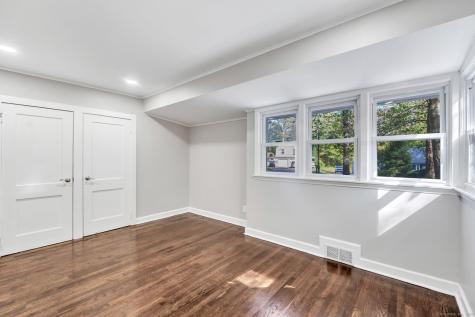 15 Capewell Drive Bloomfield CT 06002