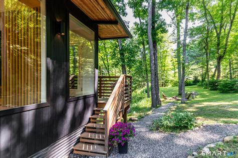 23 Front Of The Mountain Road New Milford CT 06755