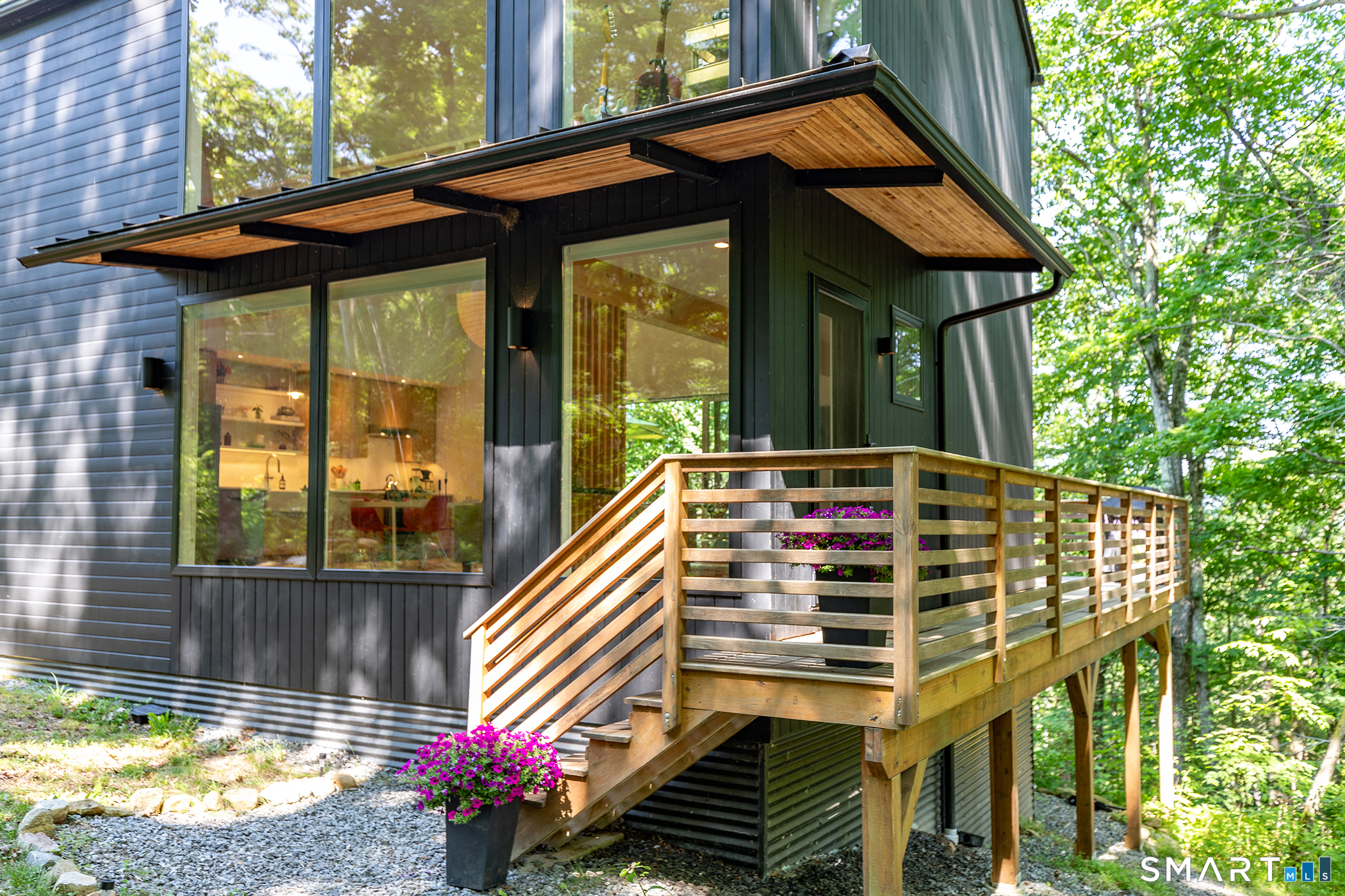 23 Front Of The Mountain Road New Milford CT 06755