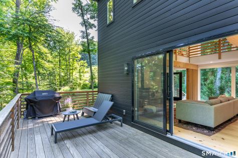 23 Front Of The Mountain Road New Milford CT 06755