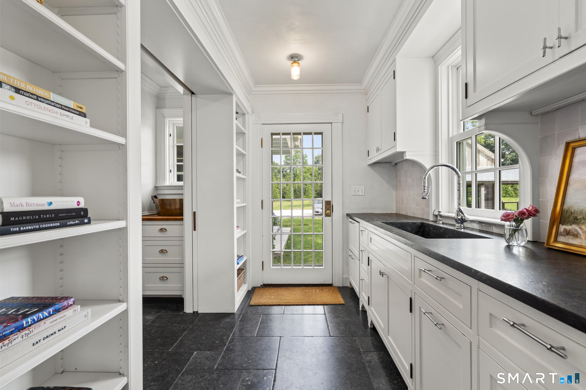98 Banks Place Fairfield CT 06890