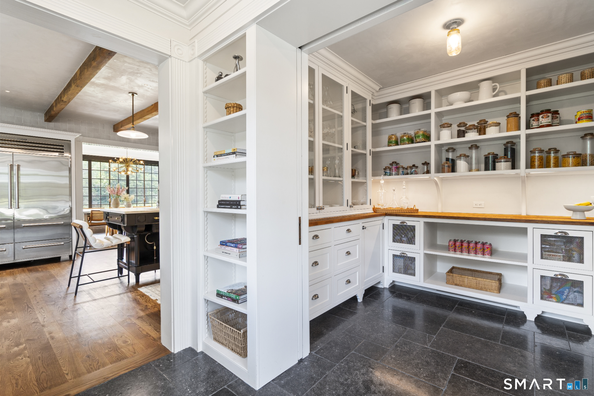 98 Banks Place Fairfield CT 06890