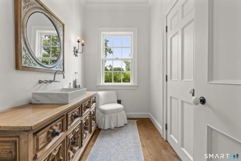 98 Banks Place Fairfield CT 06890