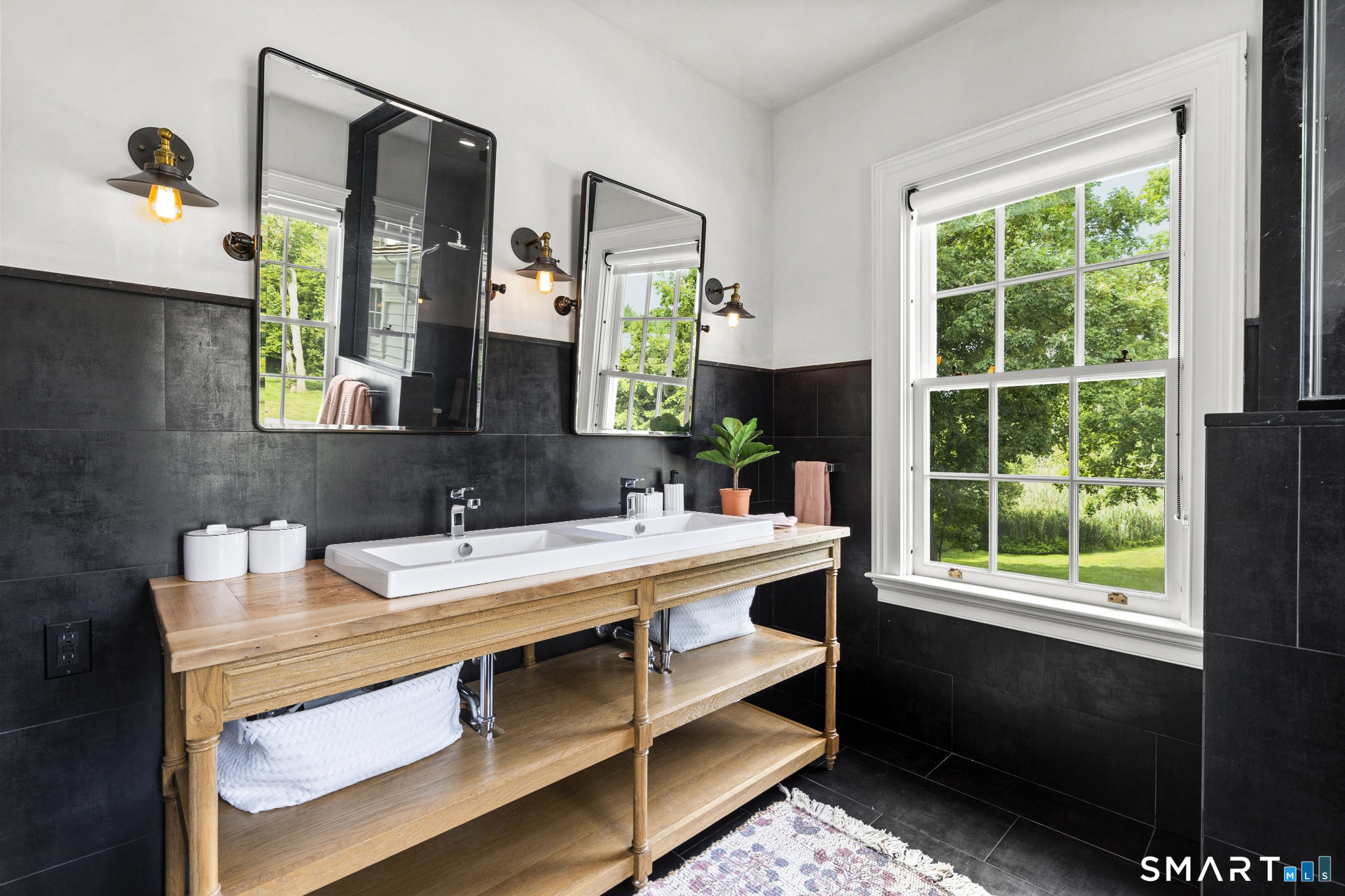 98 Banks Place Fairfield CT 06890