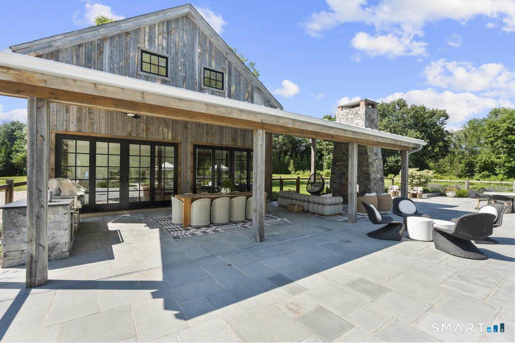 98 Banks Place Fairfield CT 06890