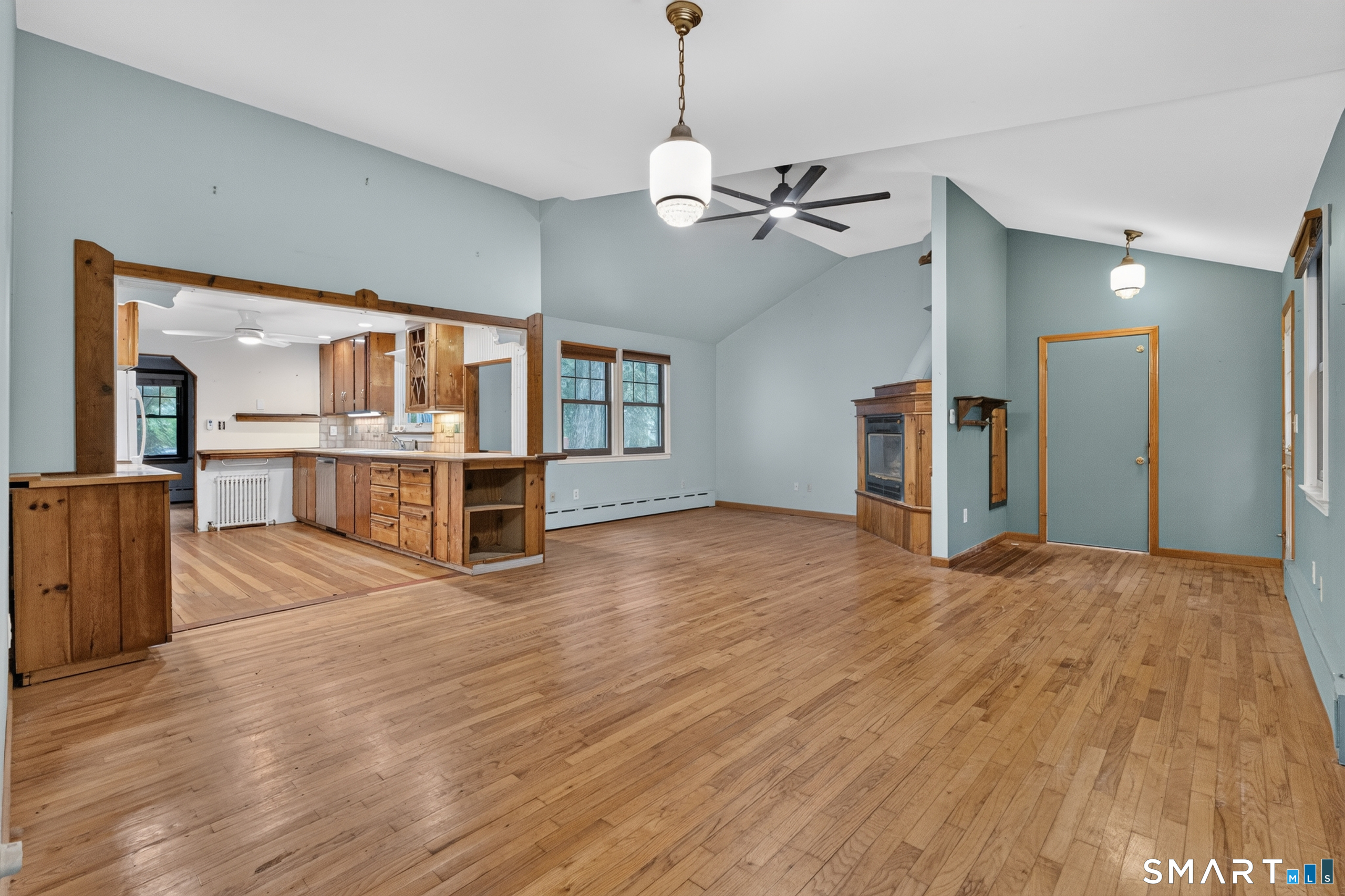 42 Ezra Street North Haven CT 06473