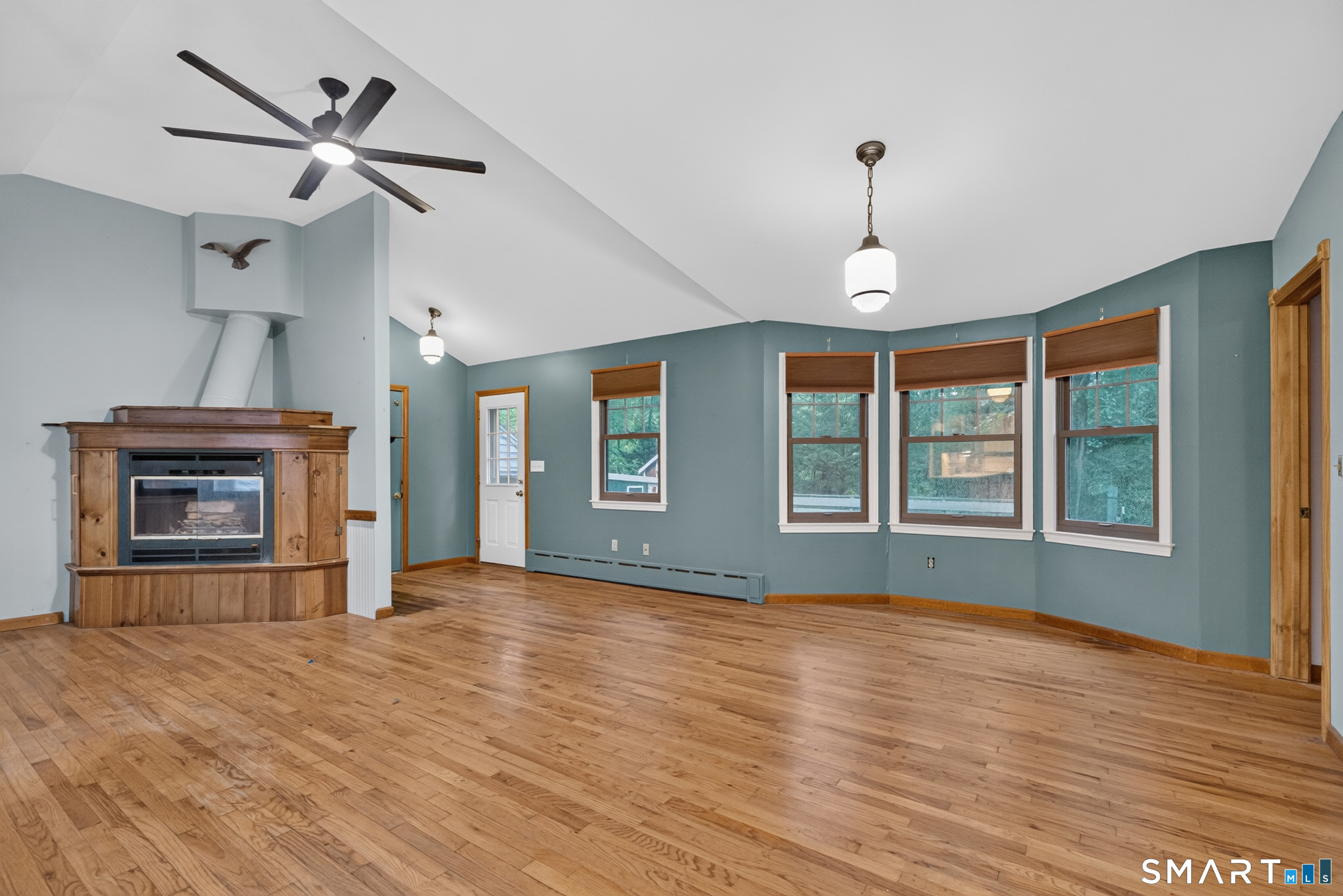 42 Ezra Street North Haven CT 06473