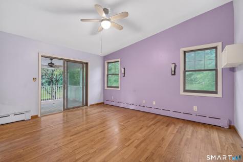 42 Ezra Street North Haven CT 06473