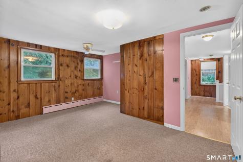 42 Ezra Street North Haven CT 06473
