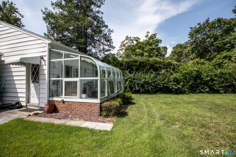 15 Goodwill Road North Haven CT 06473