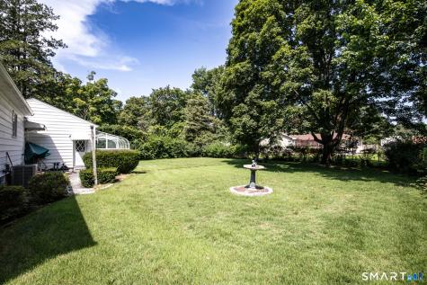 15 Goodwill Road North Haven CT 06473