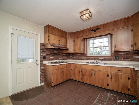 18 Kimberly Circle North Haven CT 06473