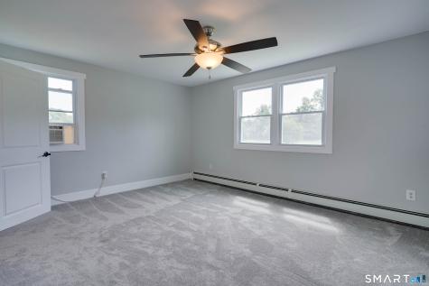 17 Wauregan Road Canterbury CT 06331