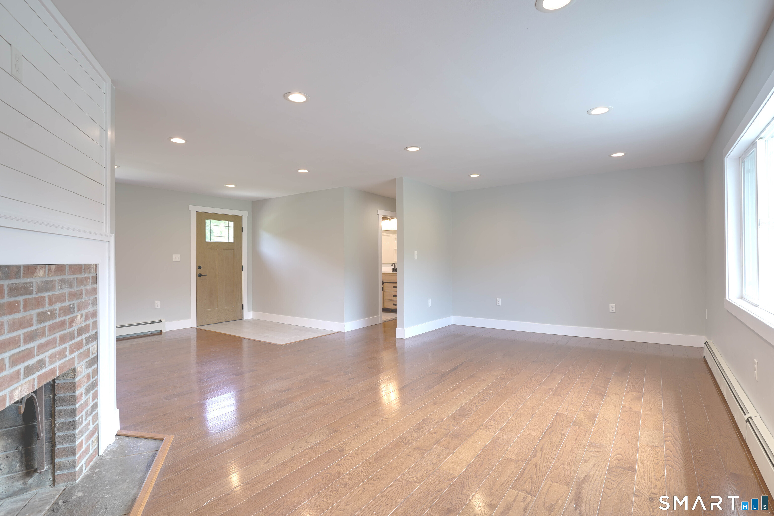 17 Wauregan Road Canterbury CT 06331