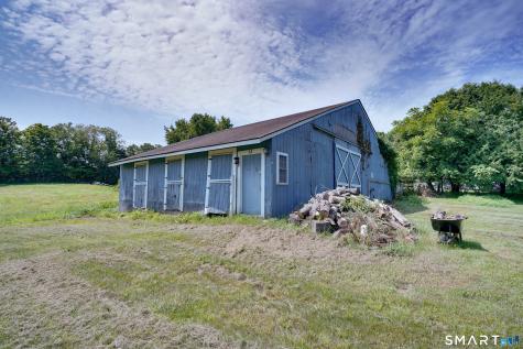 17 Wauregan Road Canterbury CT 06331