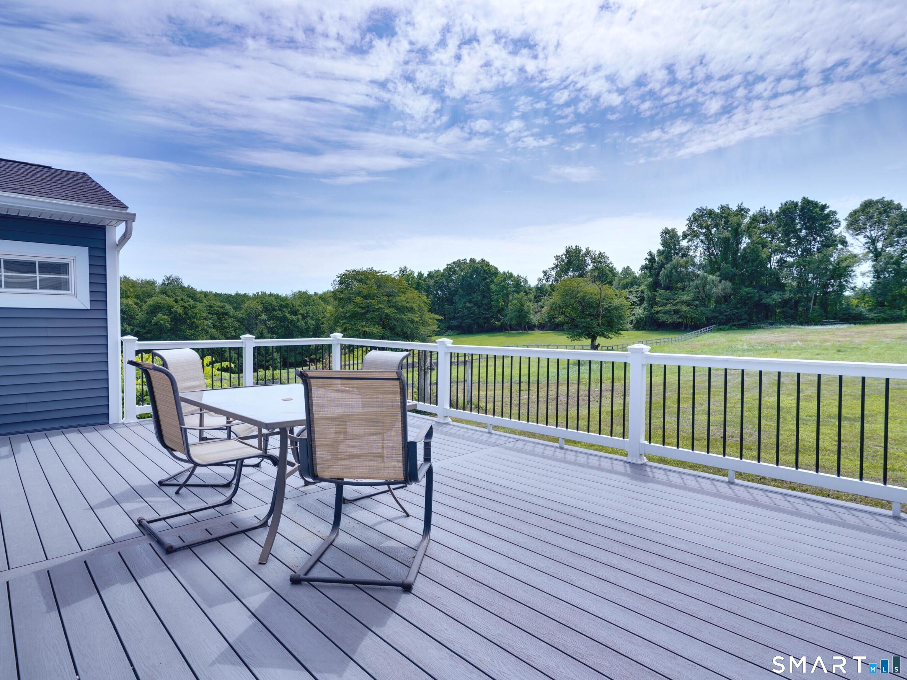17 Wauregan Road Canterbury CT 06331