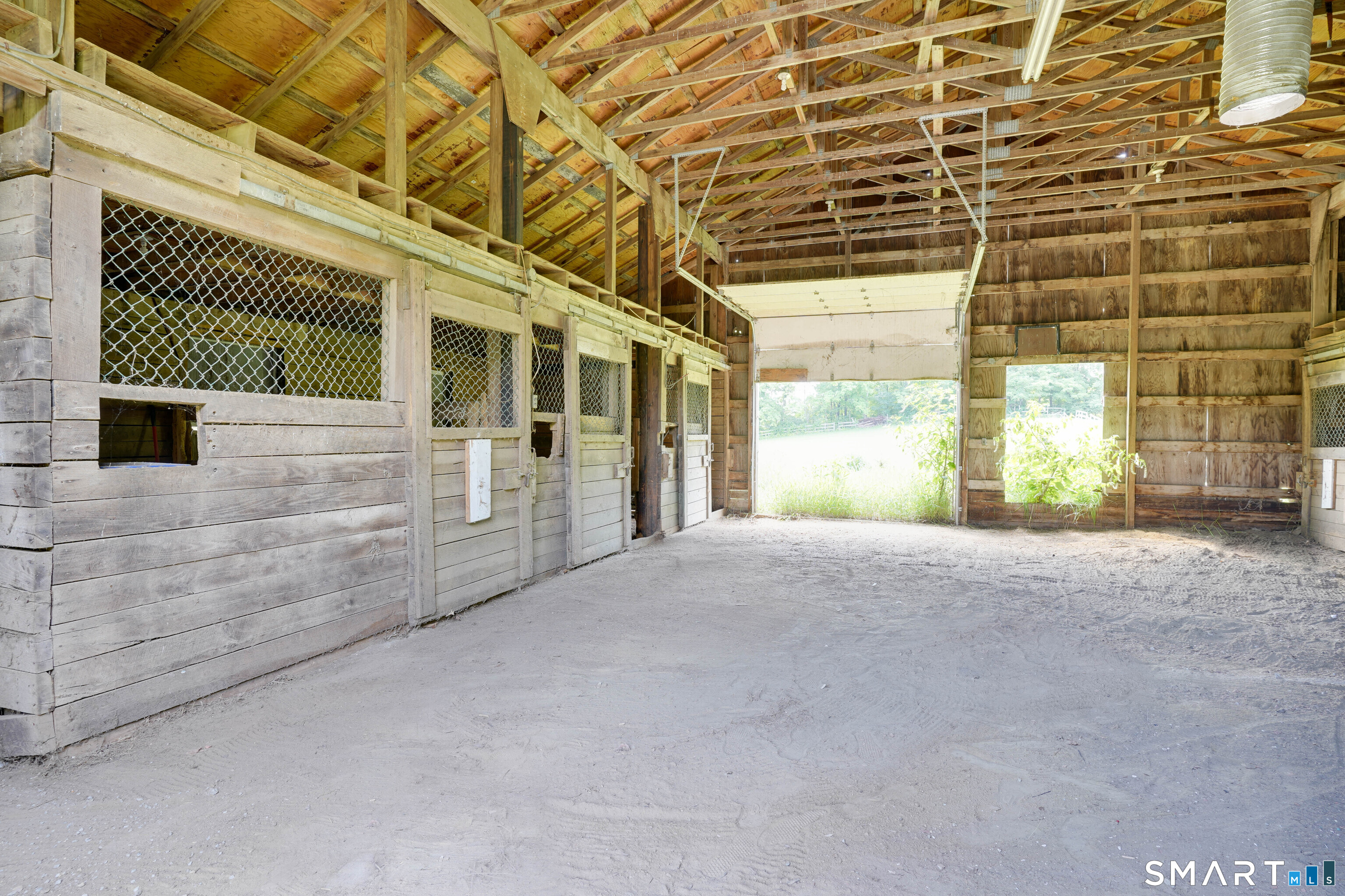 17 Wauregan Road Canterbury CT 06331