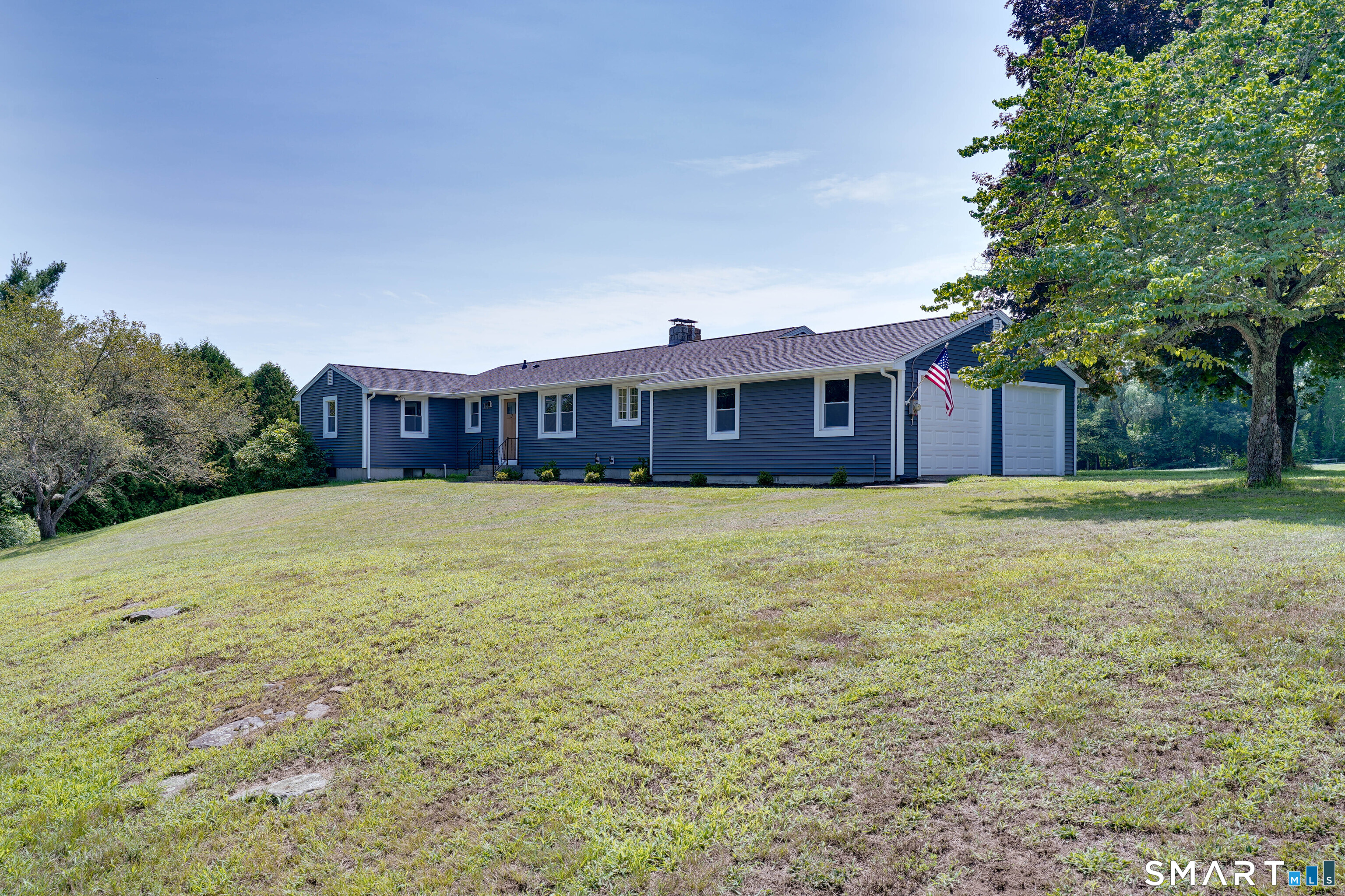 17 Wauregan Road Canterbury CT 06331