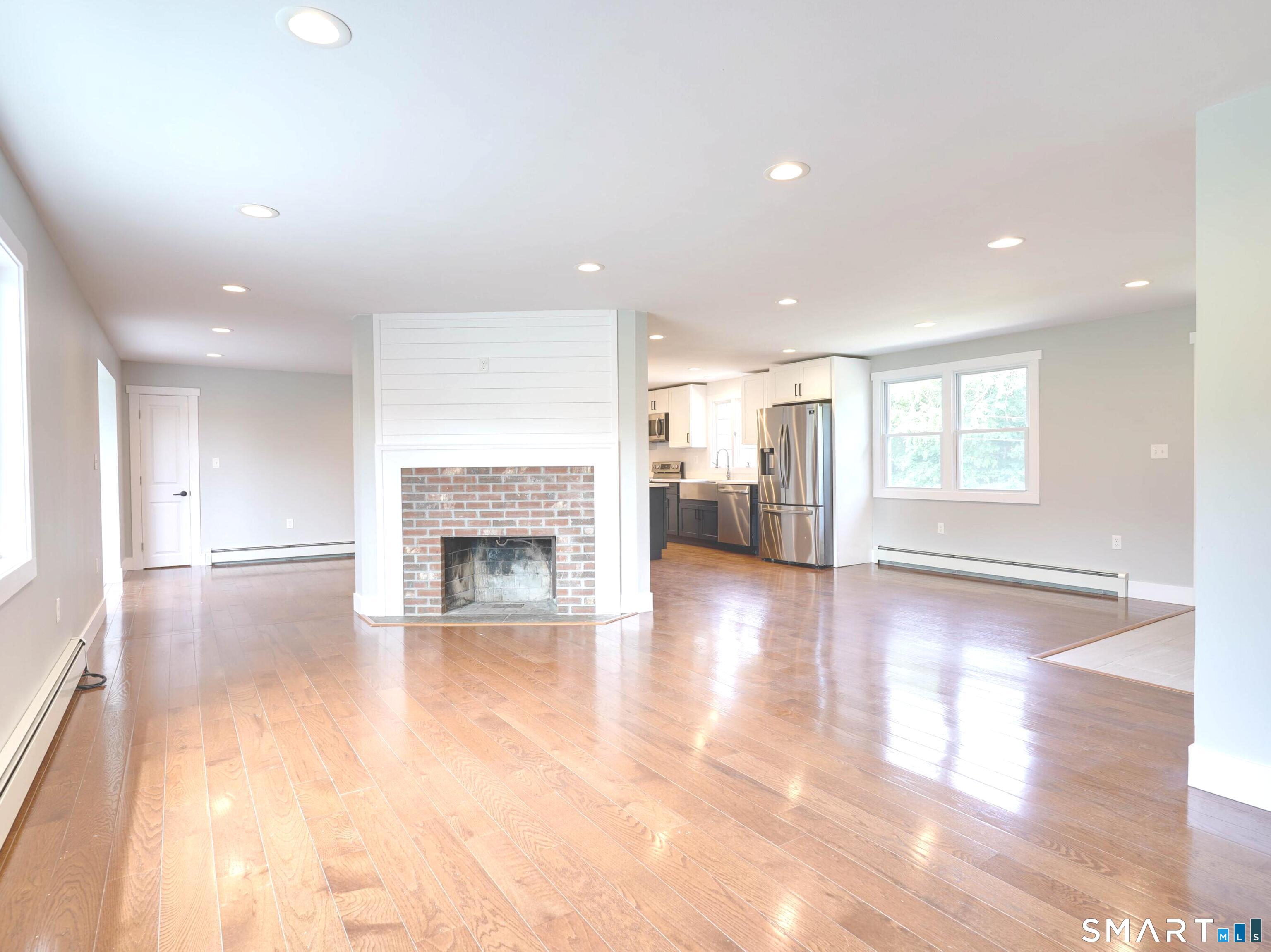 17 Wauregan Road Canterbury CT 06331