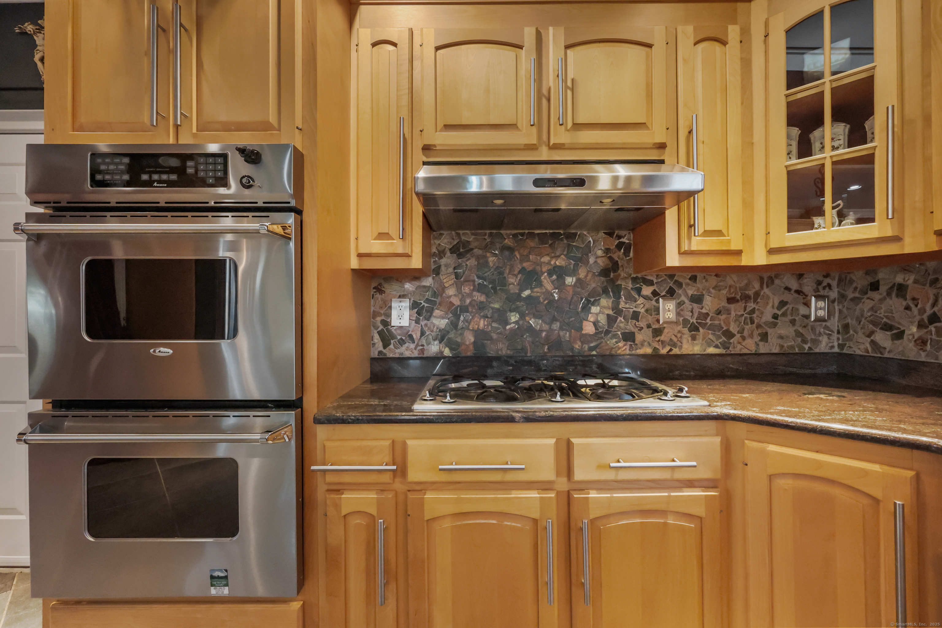 22 Angelas Way Burlington CT 06013