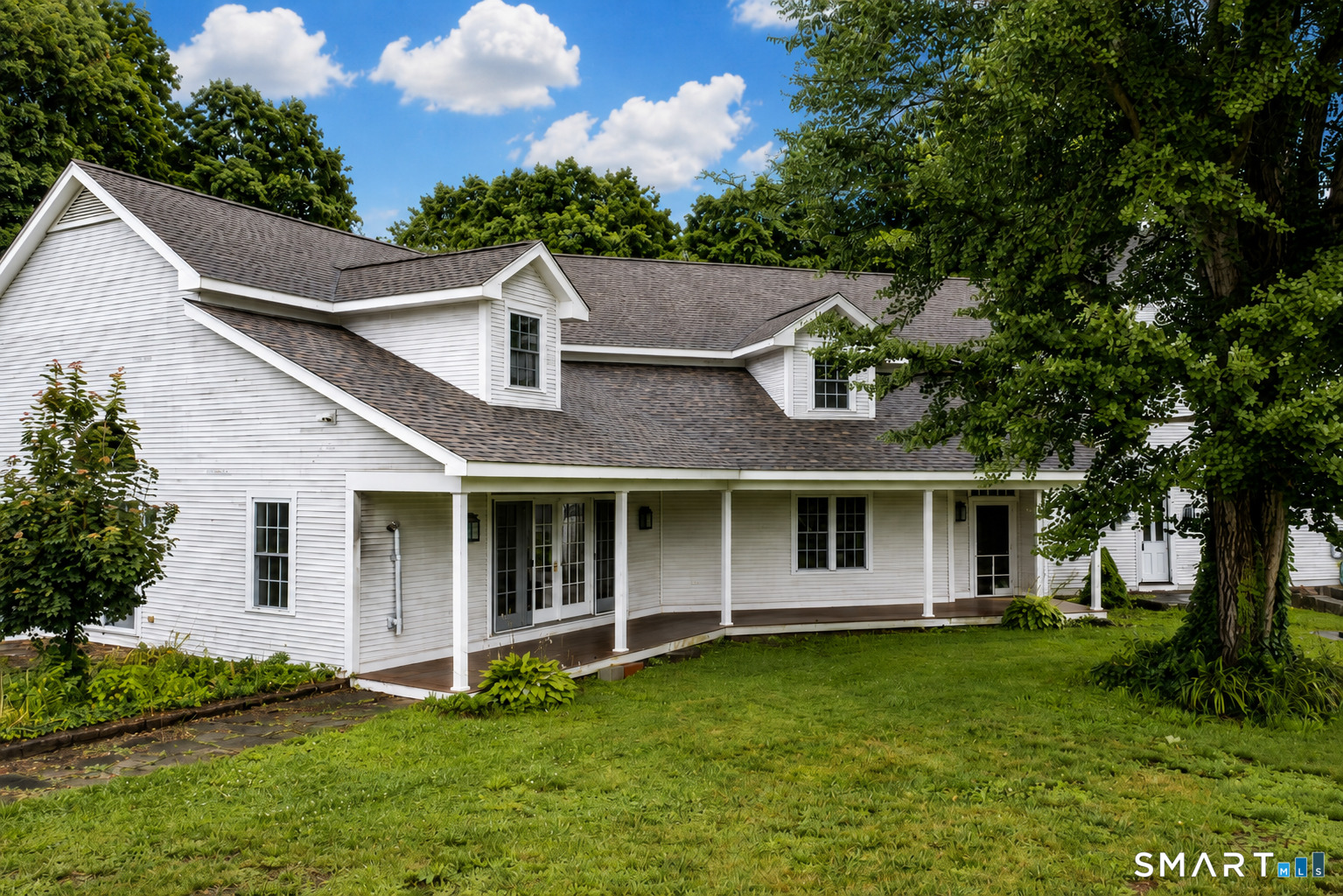 19 High Street Middlefield CT 06455