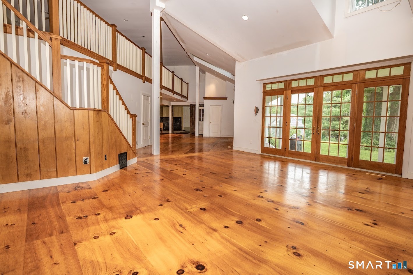 19 High Street Middlefield CT 06455