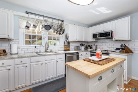 937 Main Street Newington CT 06111