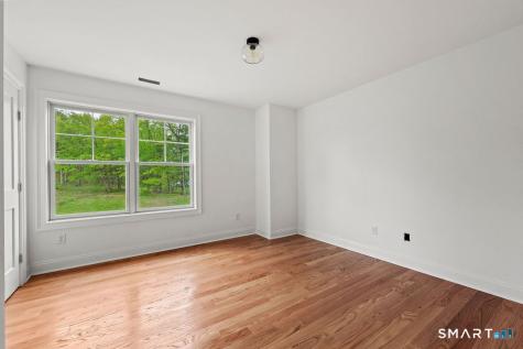 8 Ridgewood Club Road Prospect CT 06712