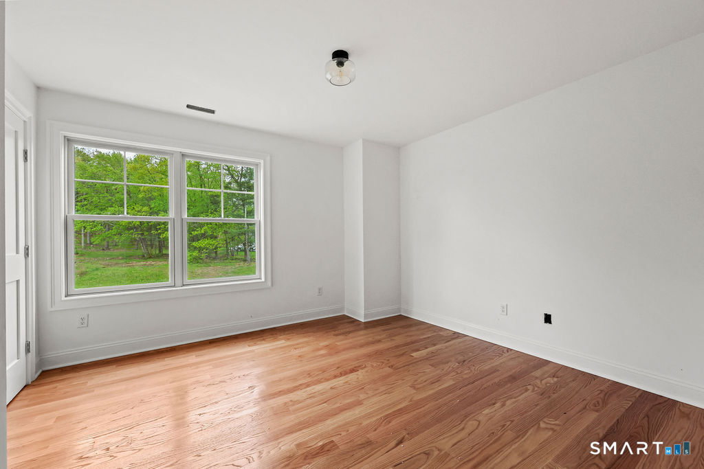 8 Ridgewood Club Road Prospect CT 06712