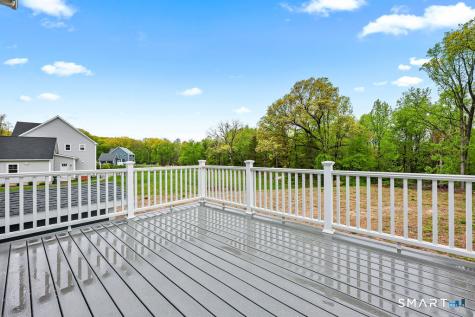 8 Ridgewood Club Road Prospect CT 06712