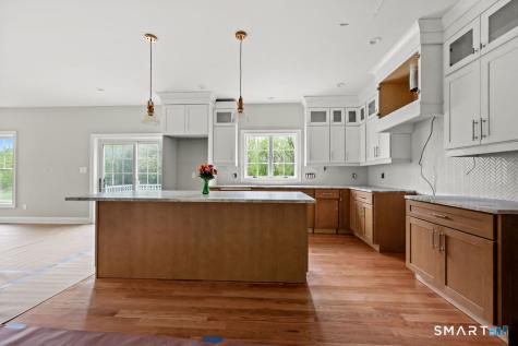 8 Ridgewood Club Road Prospect CT 06712