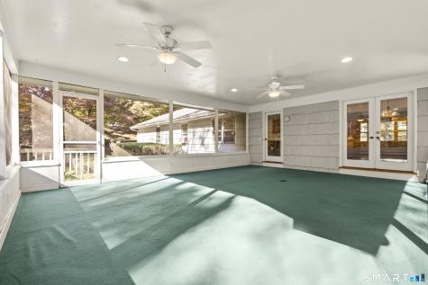 55 Bartlett Lane Stamford CT 06903