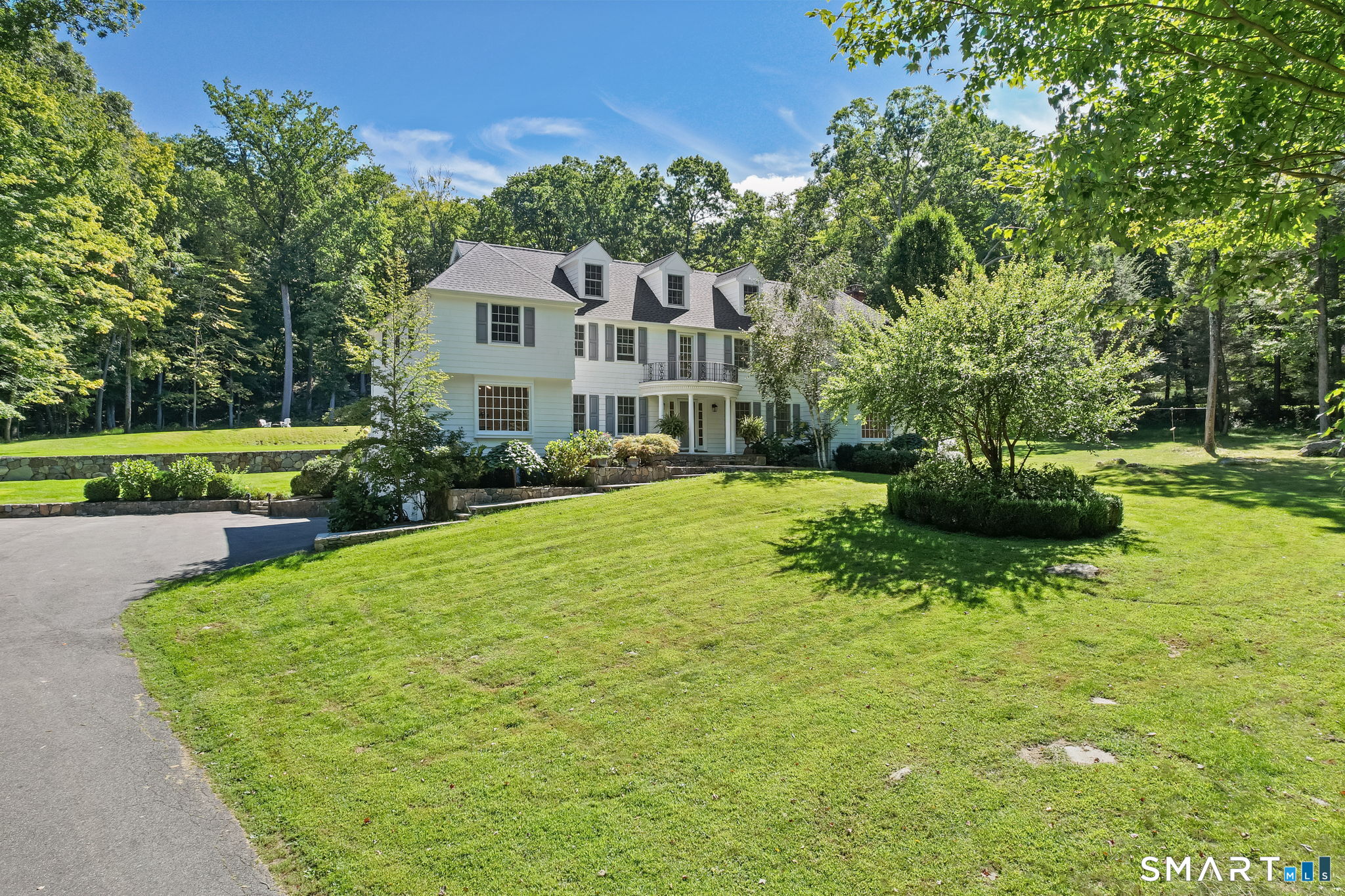 2141 Ponus Ridge New Canaan CT 06840
