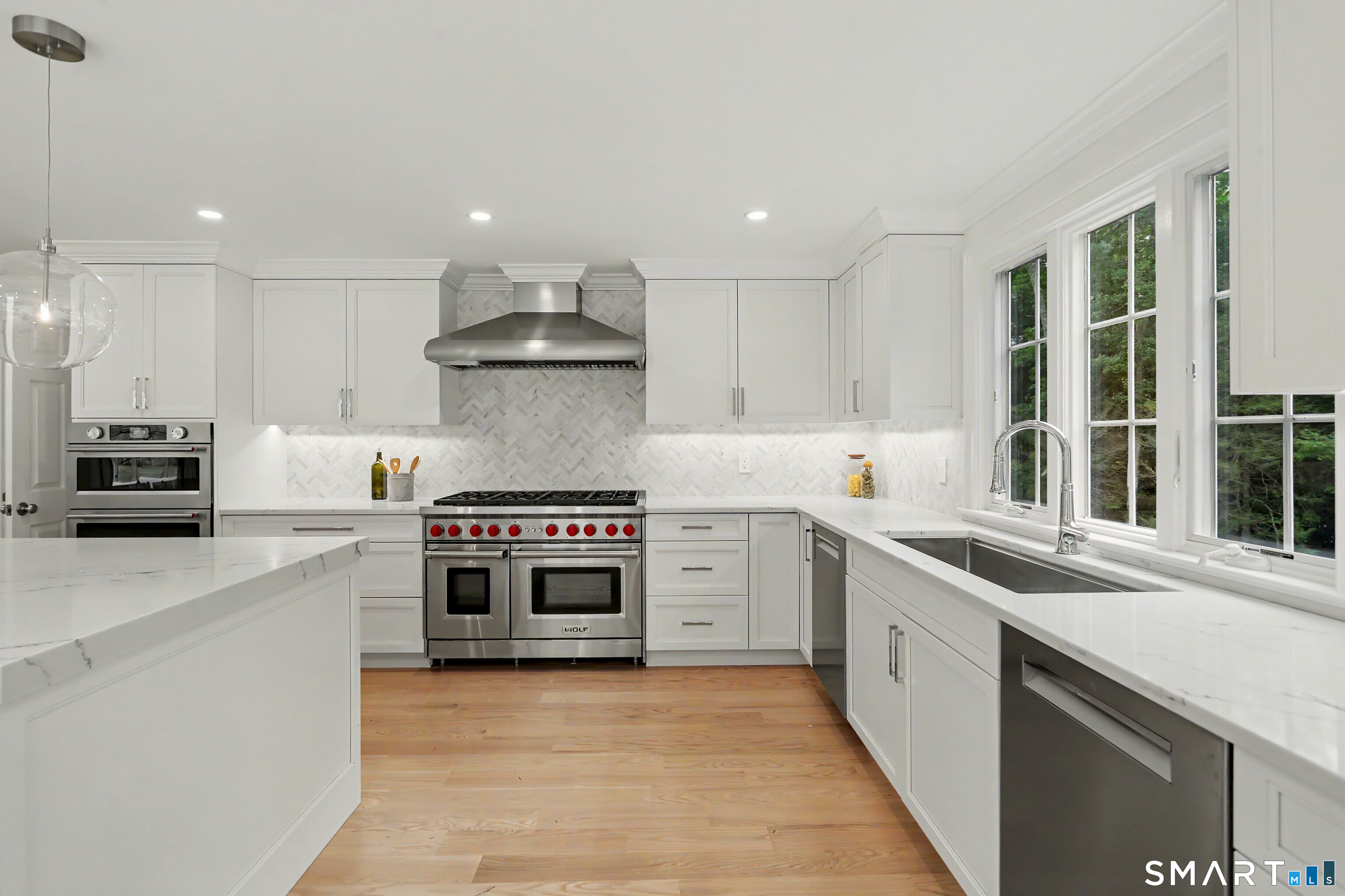 2141 Ponus Ridge New Canaan CT 06840