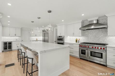 2141 Ponus Ridge New Canaan CT 06840