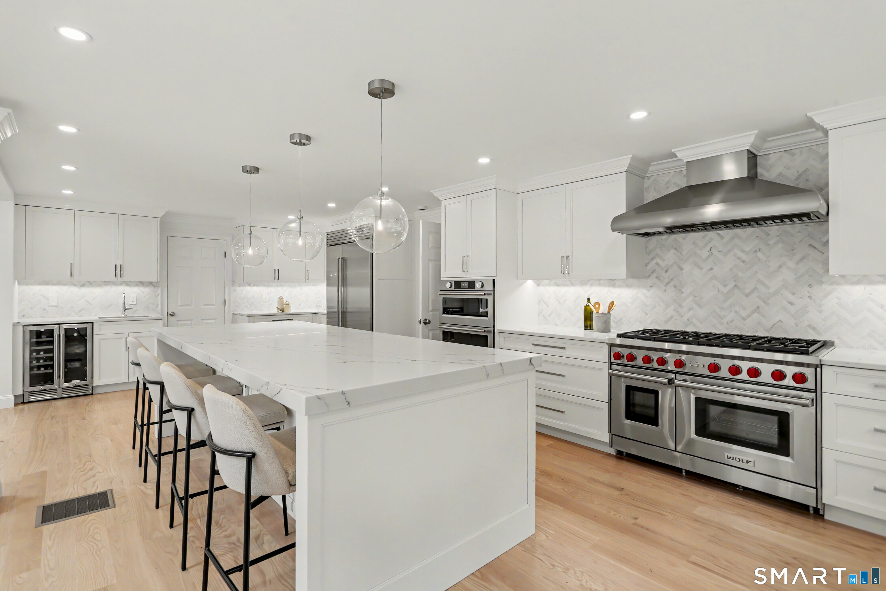 2141 Ponus Ridge New Canaan CT 06840