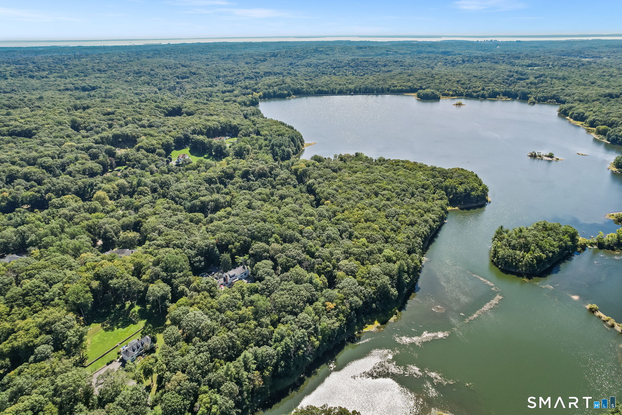 2141 Ponus Ridge New Canaan CT 06840