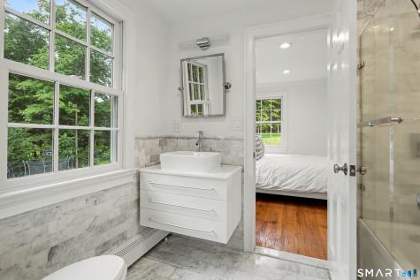 2141 Ponus Ridge New Canaan CT 06840