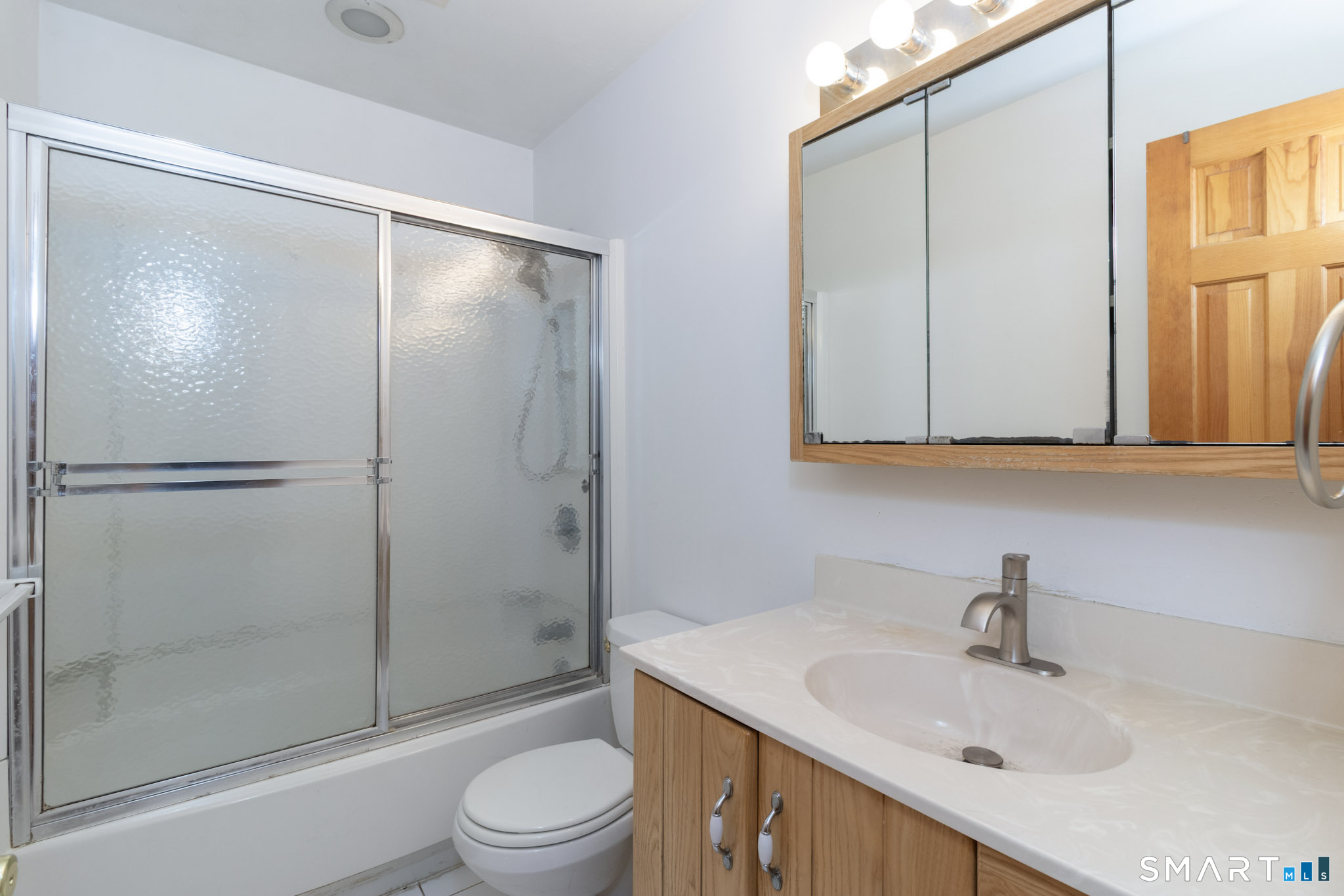 605 South Greenbrier Drive Orange CT 06477