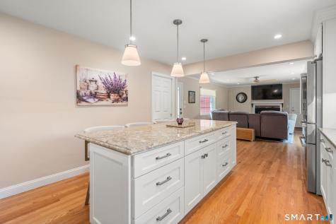 165 Randall Drive Suffield CT 06078