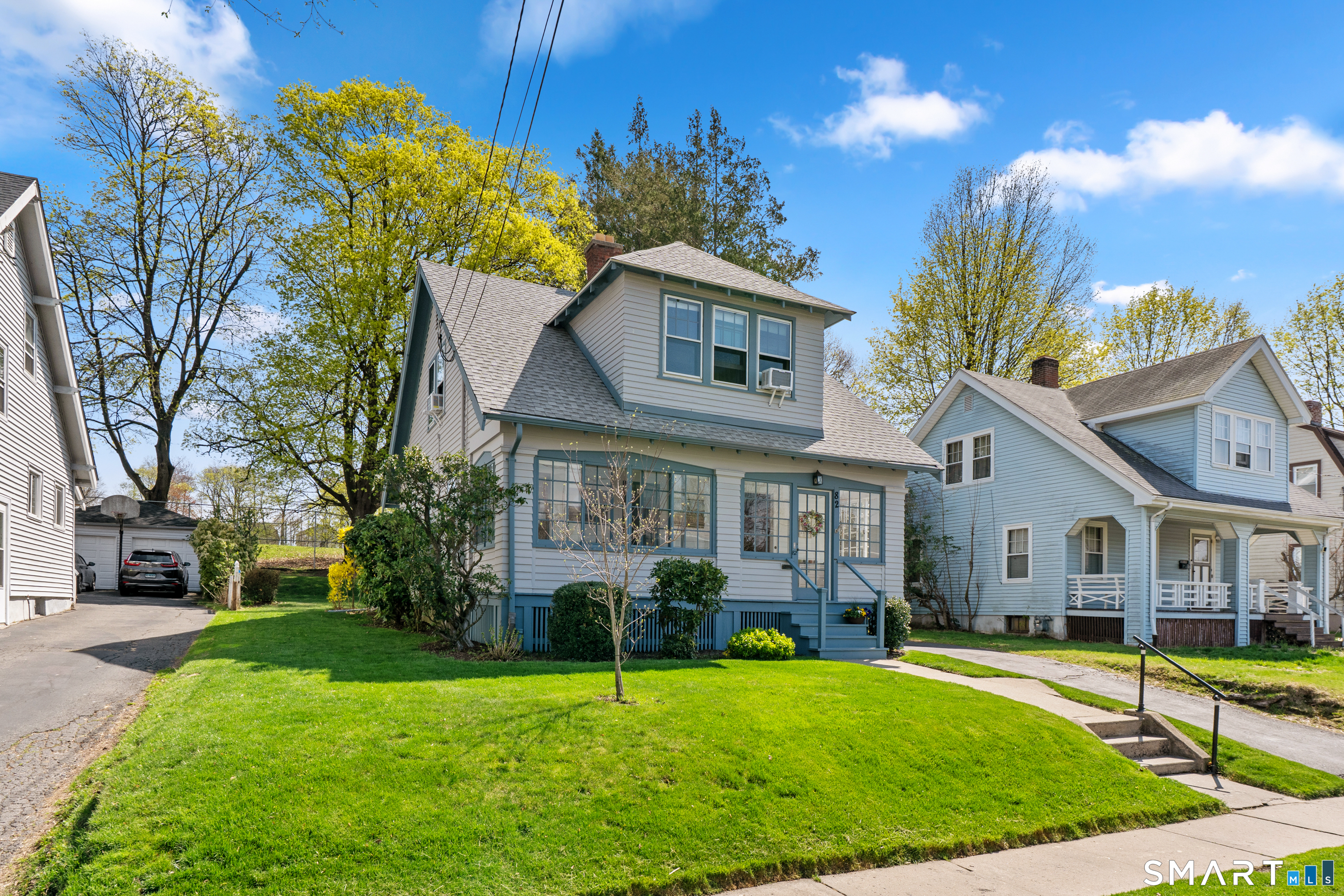 82 Monroe Street Hartford CT 06114