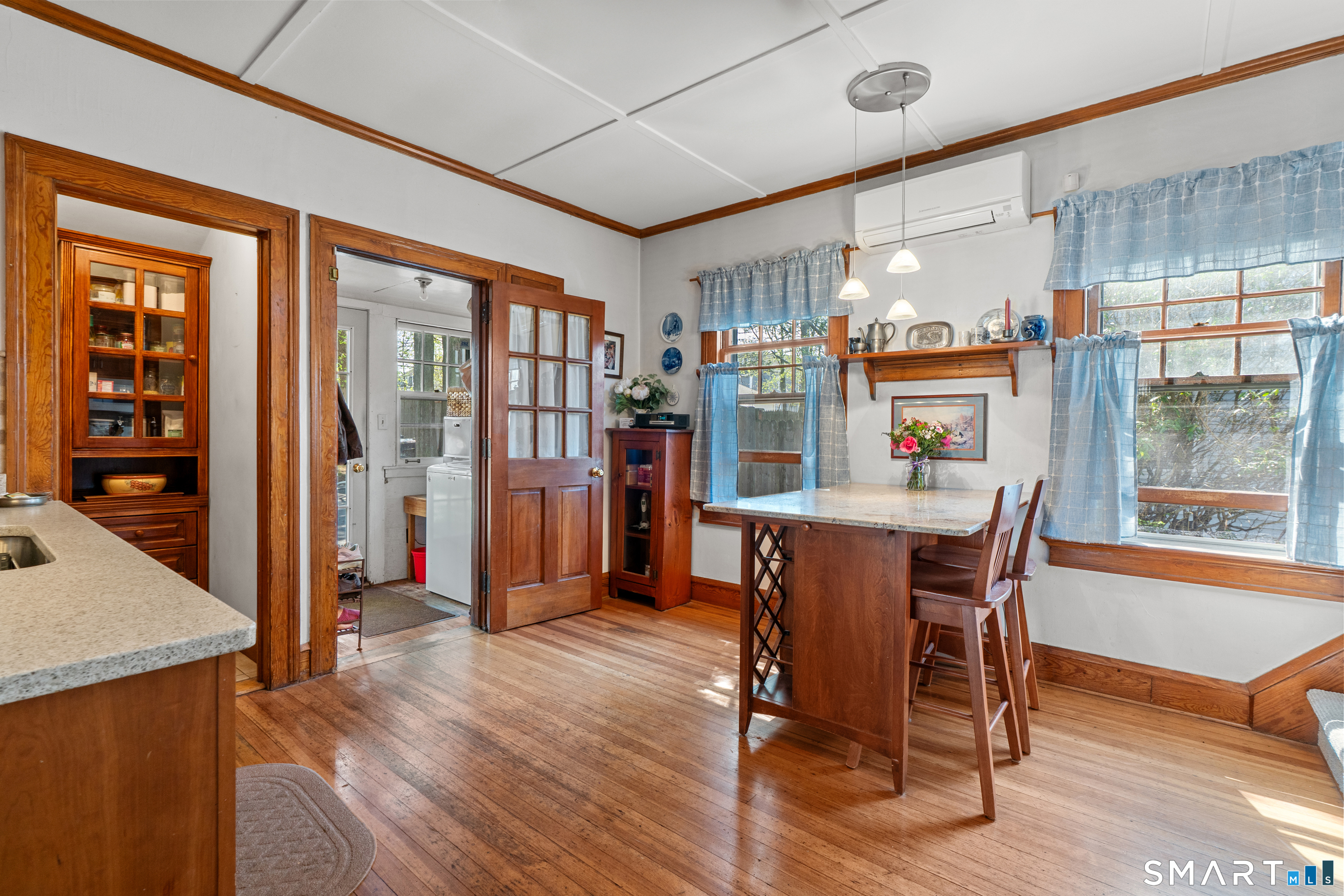 82 Monroe Street Hartford CT 06114