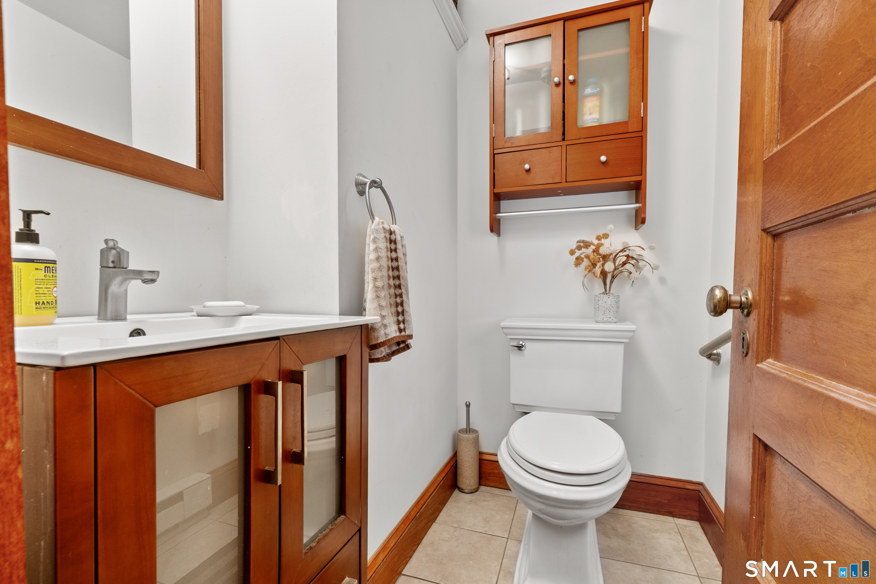 82 Monroe Street Hartford CT 06114