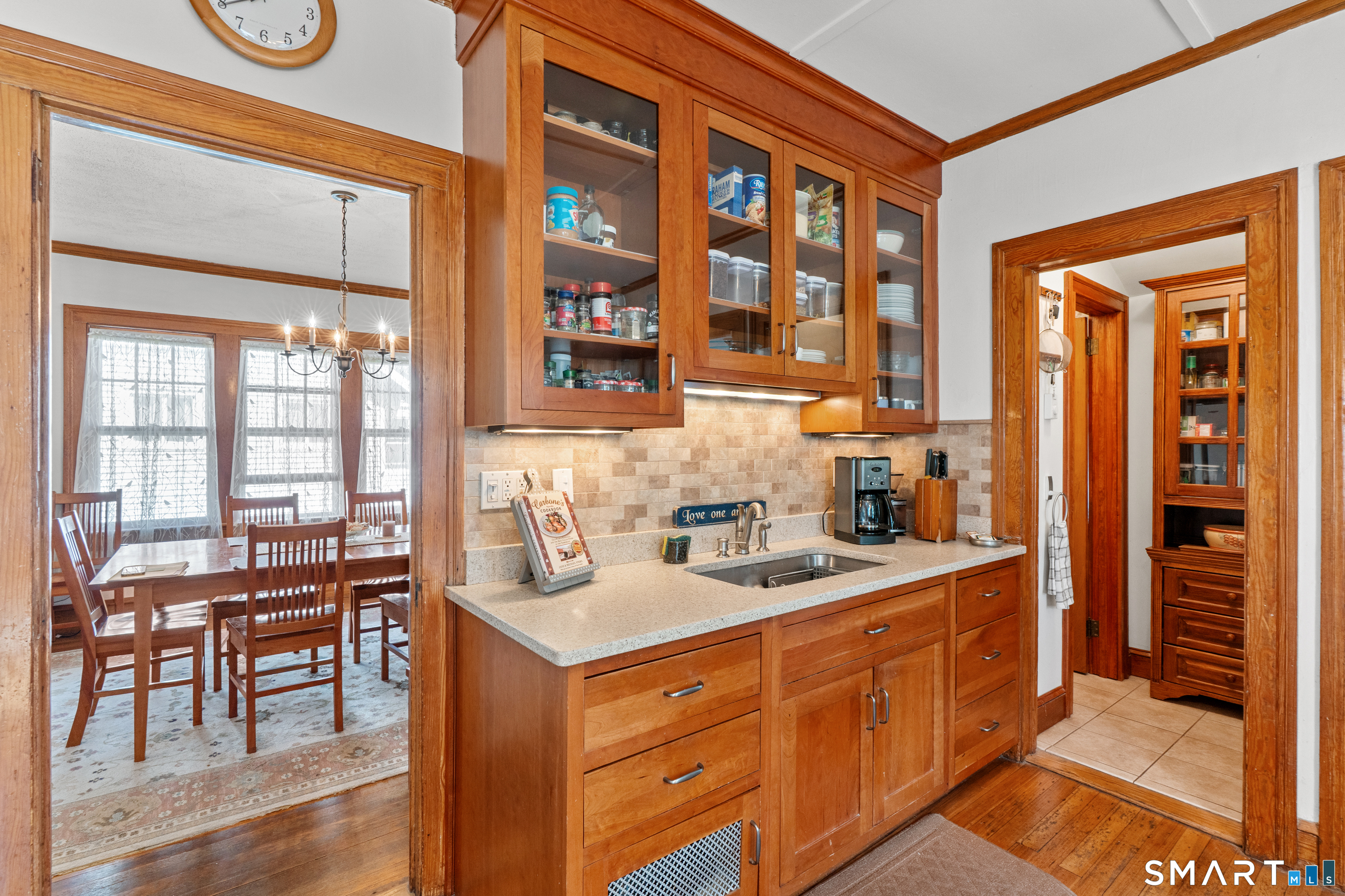 82 Monroe Street Hartford CT 06114