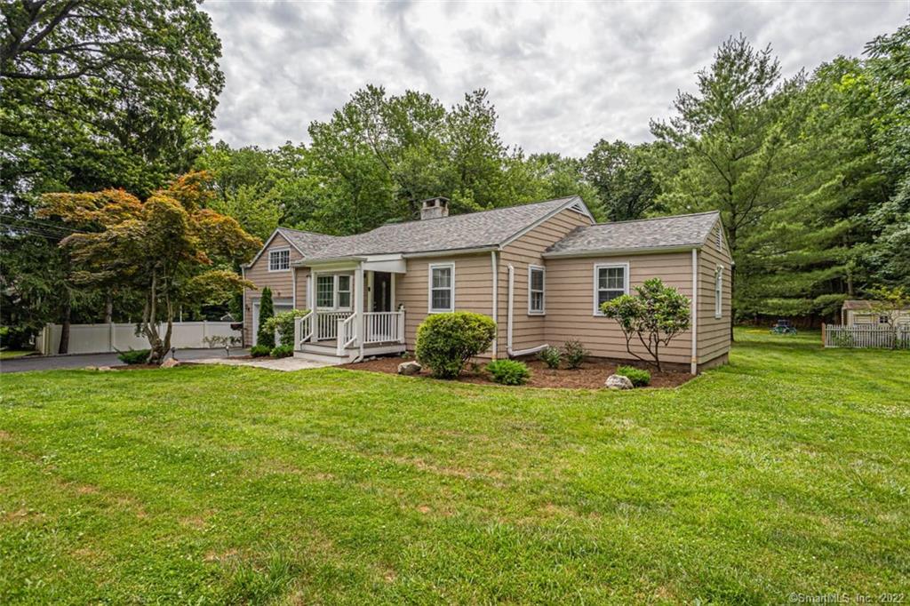 158 Jelliff Mill Road New Canaan CT 06840