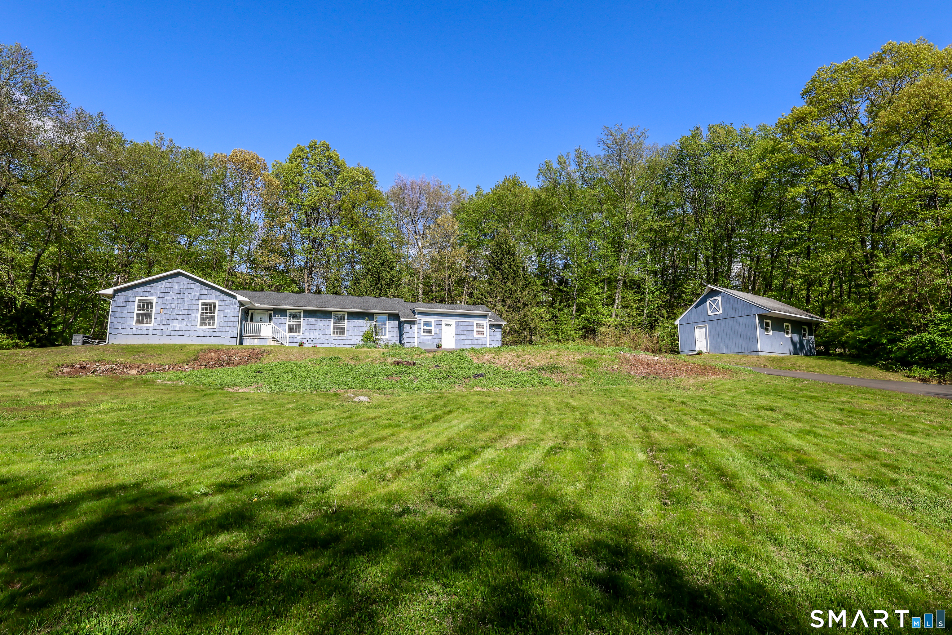 152 State Route 37 New Fairfield CT 06812